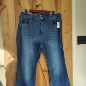 Old Navy Wow Flare Jeans